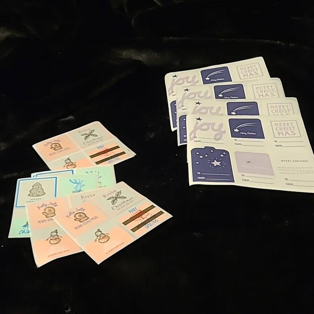 100 ct Combo🎄 40 Stickers each Lux Stickers with Gold Foiling & 60 Name Tags